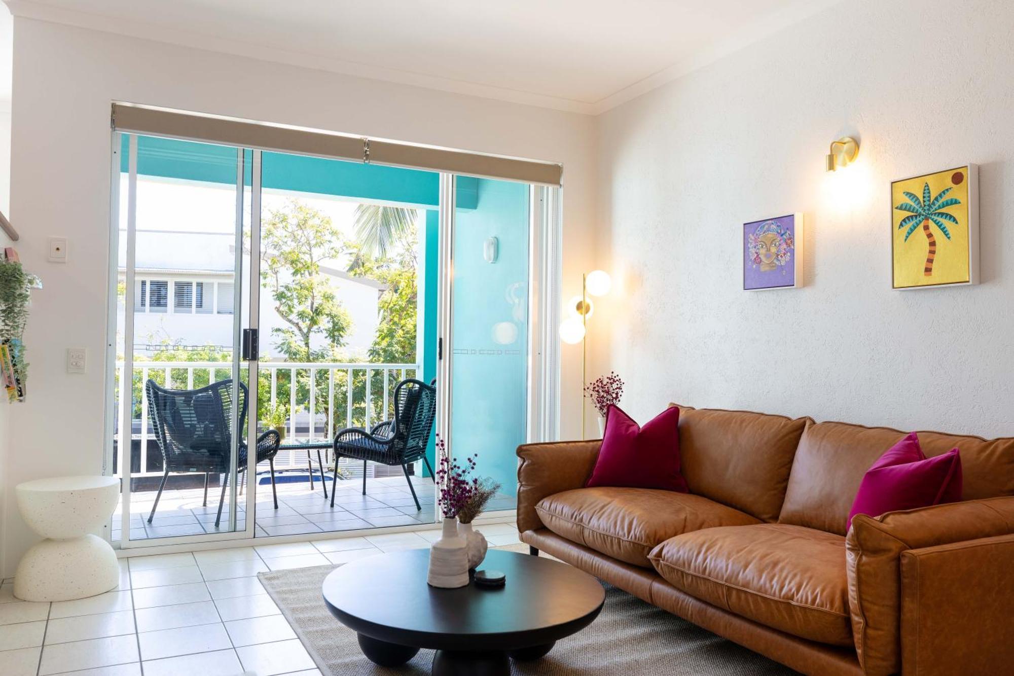 Casa Papaya Adults Only Apartment Port Douglas Exterior photo